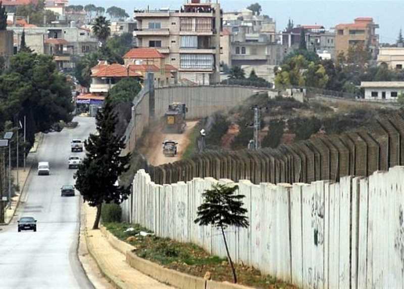 تقرير: إسرائيل تبدأ إقامة عائق على الحدود مع لبنان