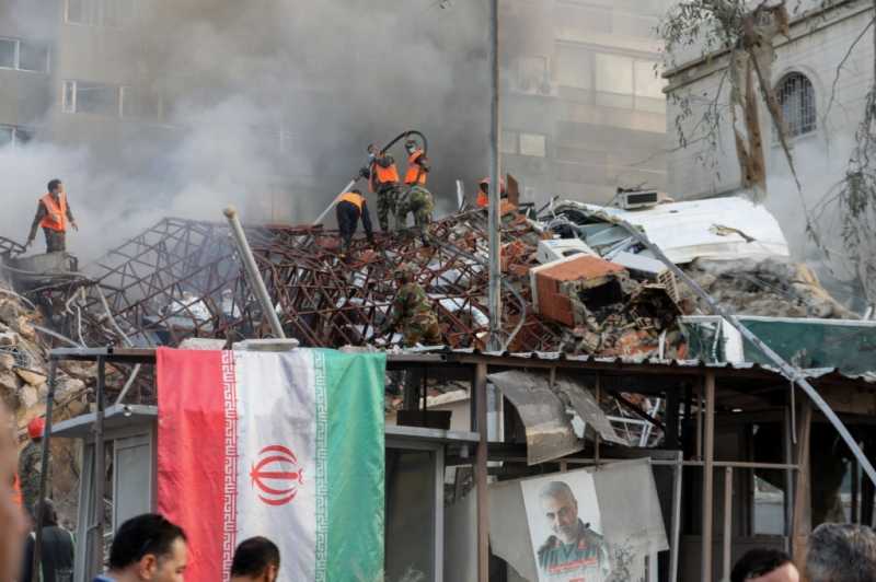 تنديد وإدانات عربية ودولية بعد استهداف القنصلية الإيرانية بدمشق