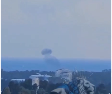 فيديو يظهر اللحظات الأولى بعد انفجار طائرة بدون طيار انتحارية بين رأس الناقورة ونهاريا صباح اليوم (فيديو)
