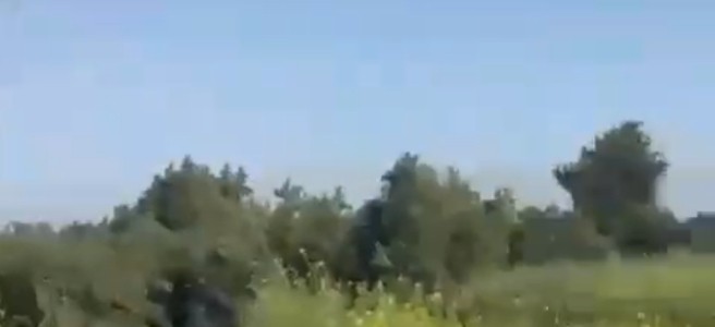 إعلام العدو أطلق حزب الله ما لا يقل عن 50 صاروخاً باتجاه الشمال .