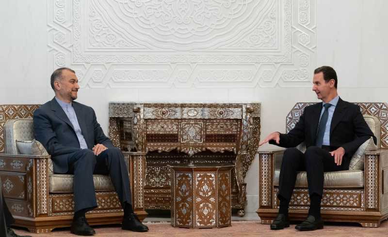 لقاء يجمع الرئيس السوري ووزير الخارجية الإيراني