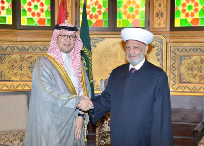 اجتماع السفارة السعودية: خلط للاوراق واسم جديد-قديم مطروح بقوة للرئاسة