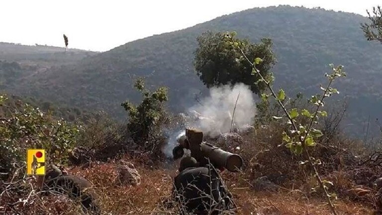الوضع الميداني في لبنان.. حزب الله يستهدف مواقع العدو وتحليق مكثف لطائرات الاستطلاع في الضاحية الجنوبية