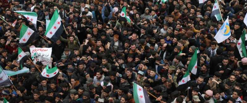 استمرار المظاهرات المناهضة للجولاني في إدلب وريف حلب الغربي