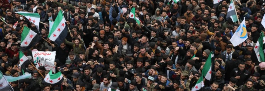 استمرار المظاهرات المناهضة للجولاني في إدلب وريف حلب الغربي